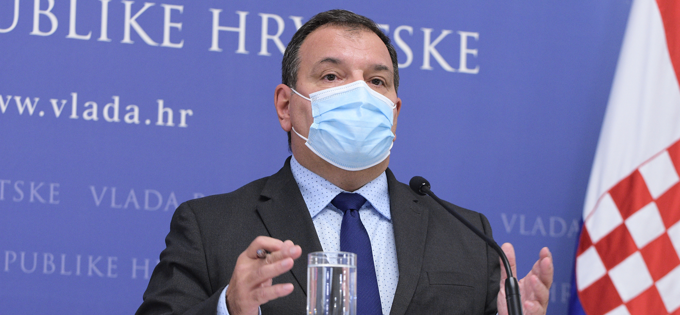 Beroš: Pokušavamo naći balans između održavanja normalnih tijekova života i epidemiološke situacije